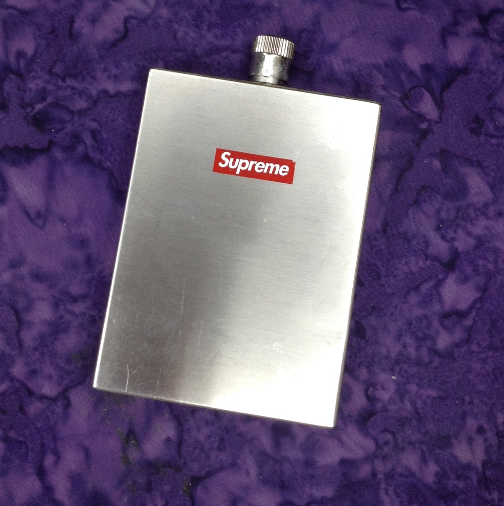 Supreme box logo flask